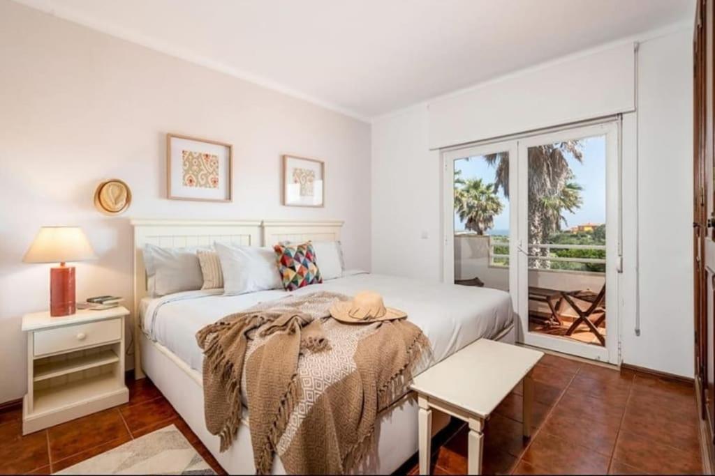 Pool-golf-ocean In Del Rey