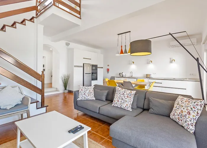Pool-Golf-Ocean Resort Home In Praia Del Rey